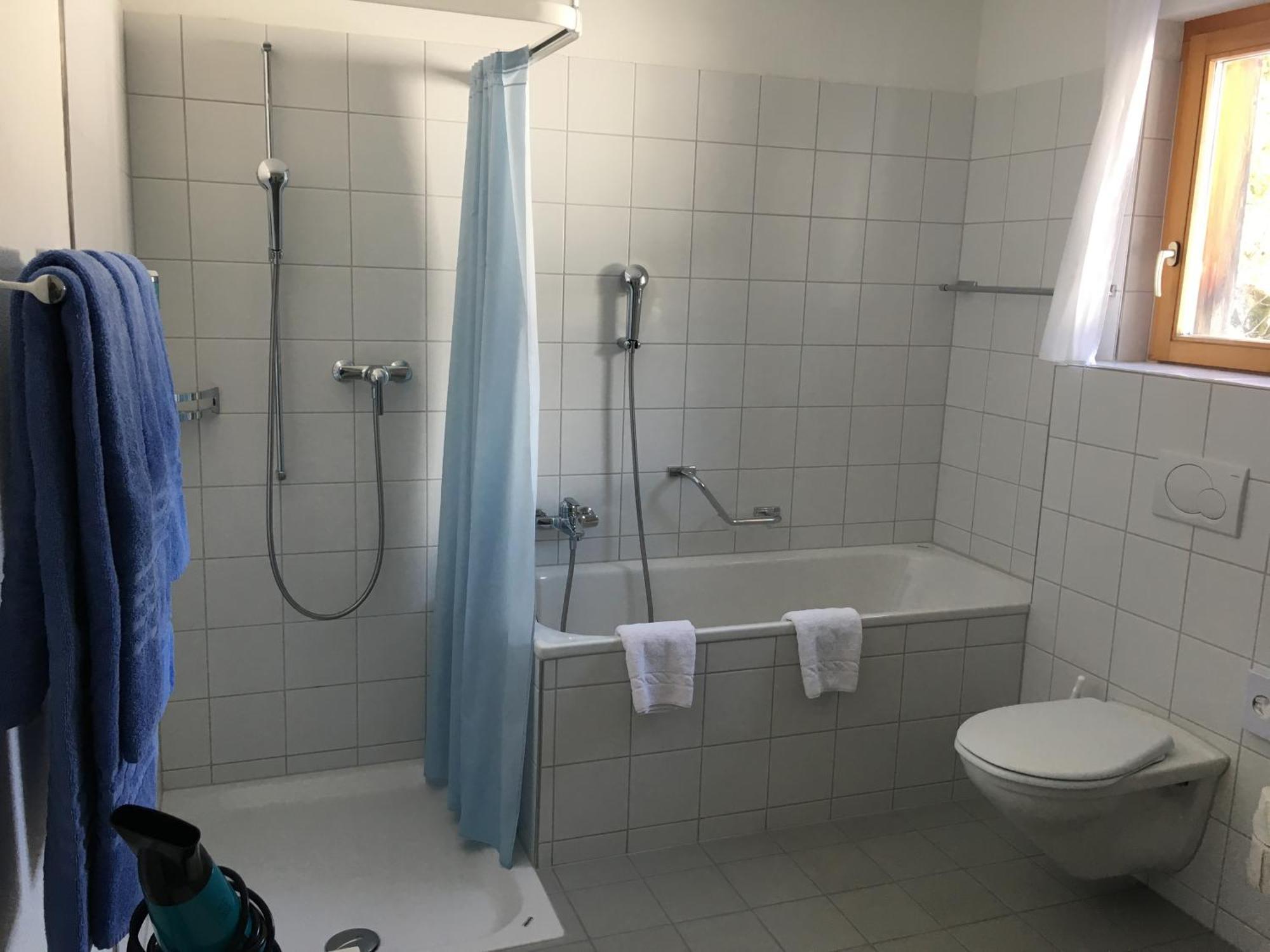 Hotel Seebueel دافوس المظهر الخارجي الصورة