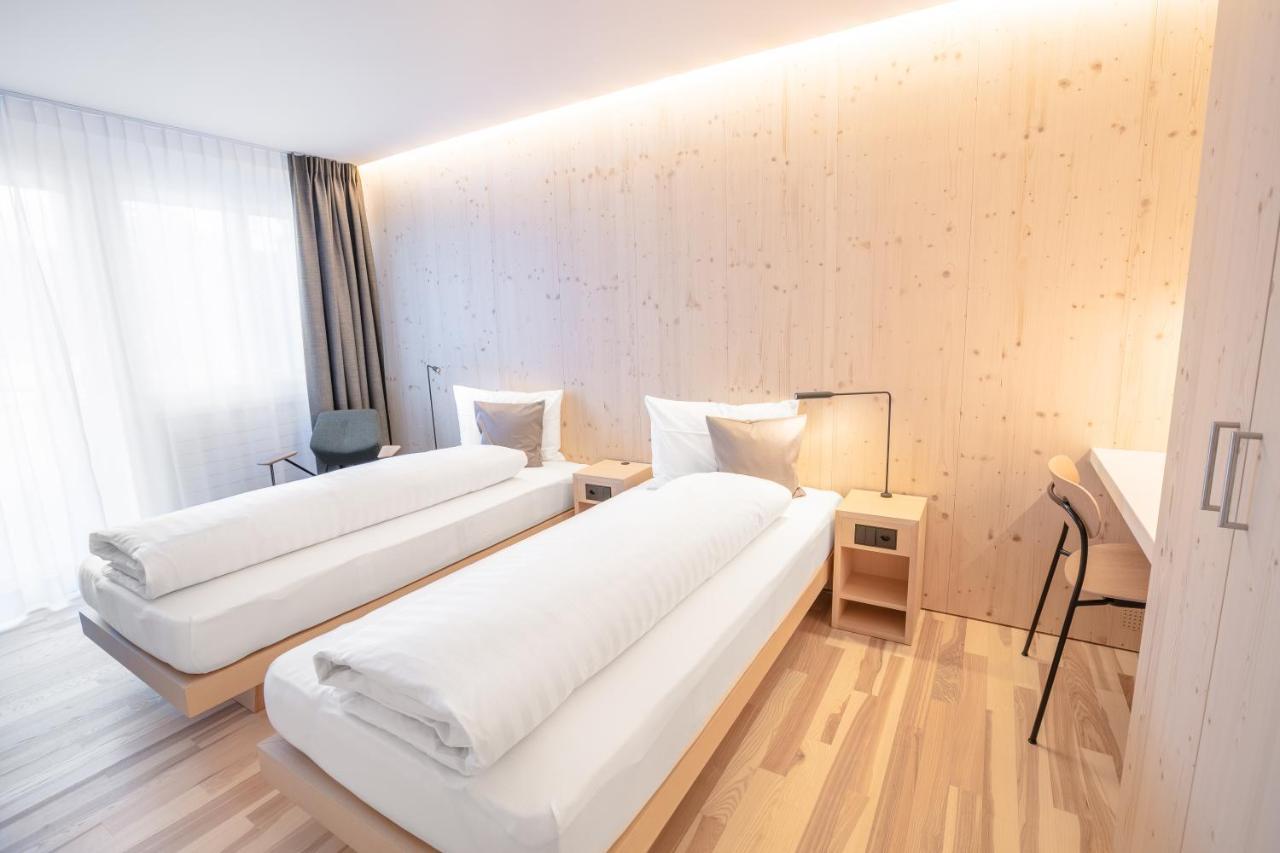 Hotel Seebueel دافوس المظهر الخارجي الصورة