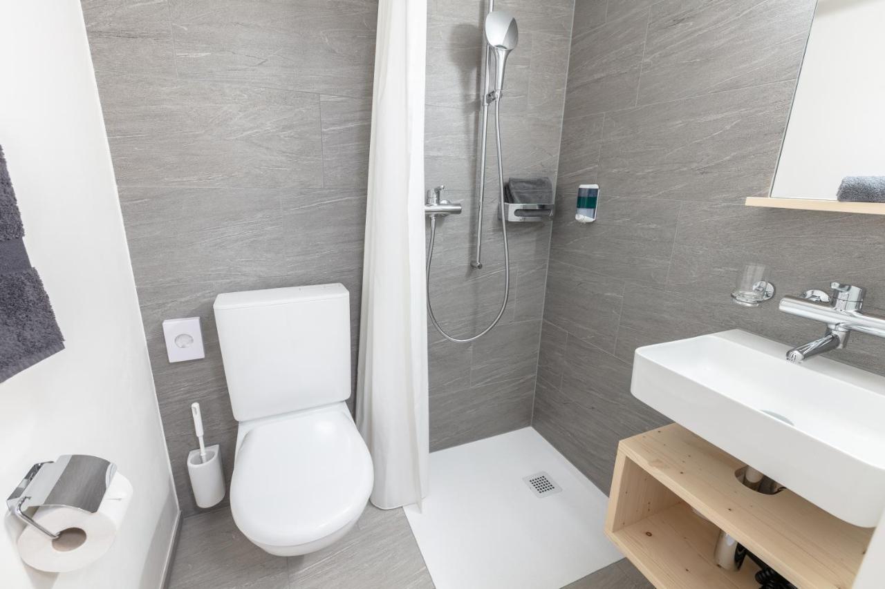 Hotel Seebueel دافوس المظهر الخارجي الصورة